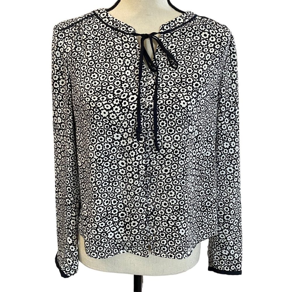 Talbots Petite Womens Sz Mp Black White Floral Tie Neck Button Front Blouse Top - Picture 1 of 10